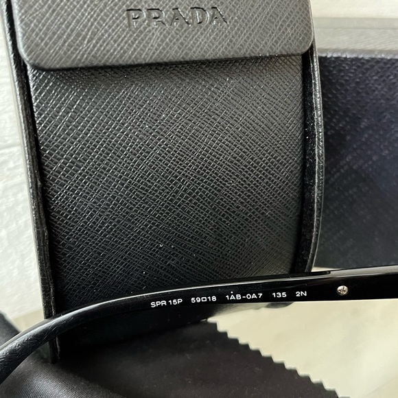 Prada sunglasses SPR 15p Cat Eye Black, with original case - Picture 5 of 6
